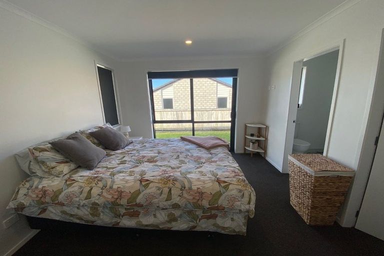 Photo of property in 41 Bert Wall Drive, Omokoroa, 3114