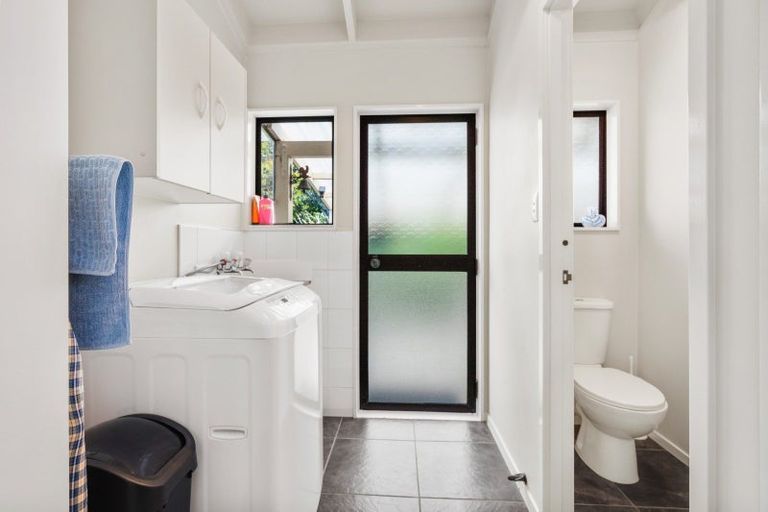 Photo of property in 62 Atkins Road, Portland, Whangarei, 0178