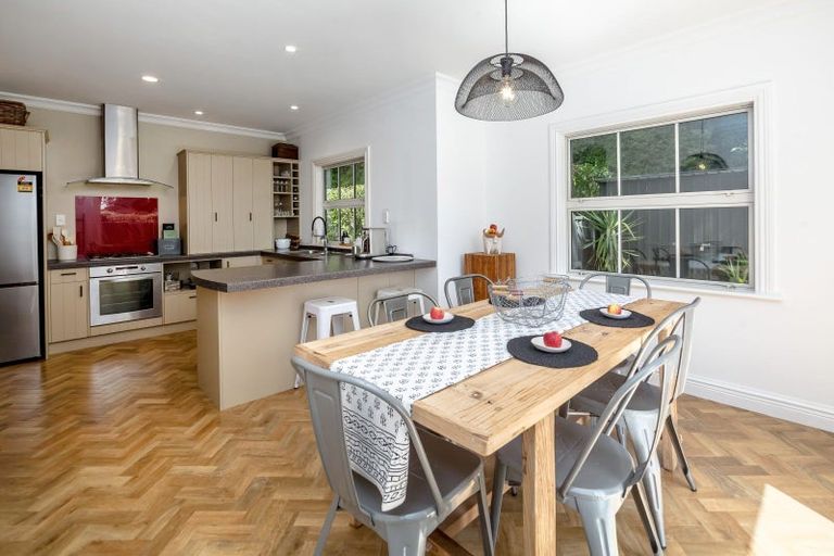 Photo of property in 17b Wood Street, Greytown, 5712