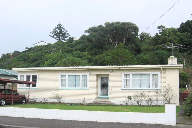 Photo of property in 44 Phillip Street, Johnsonville, Wellington, 6037