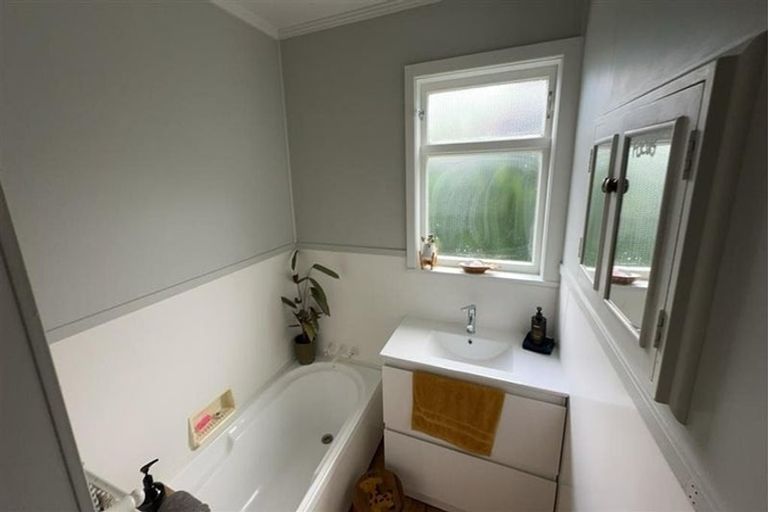 Photo of property in 45 Moana Road, Okitu, Gisborne, 4010