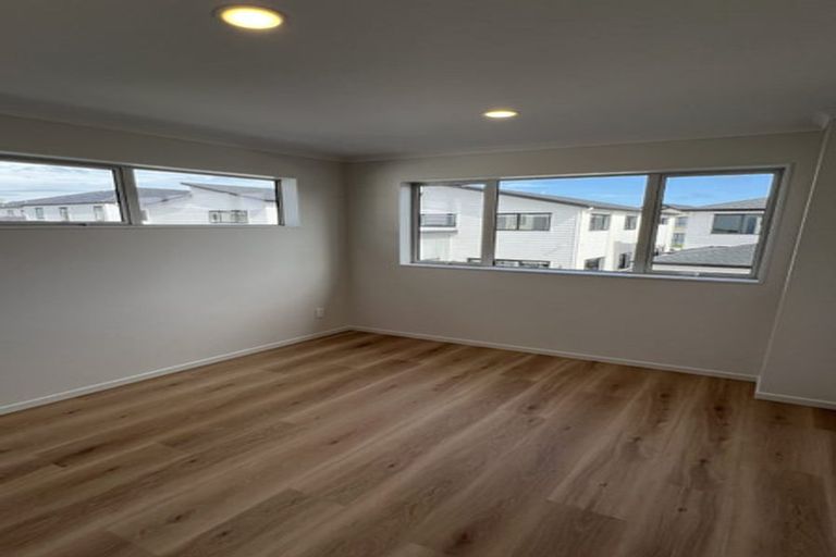 Photo of property in 82 Castlebane Drive, Flat Bush, Auckland, 2019