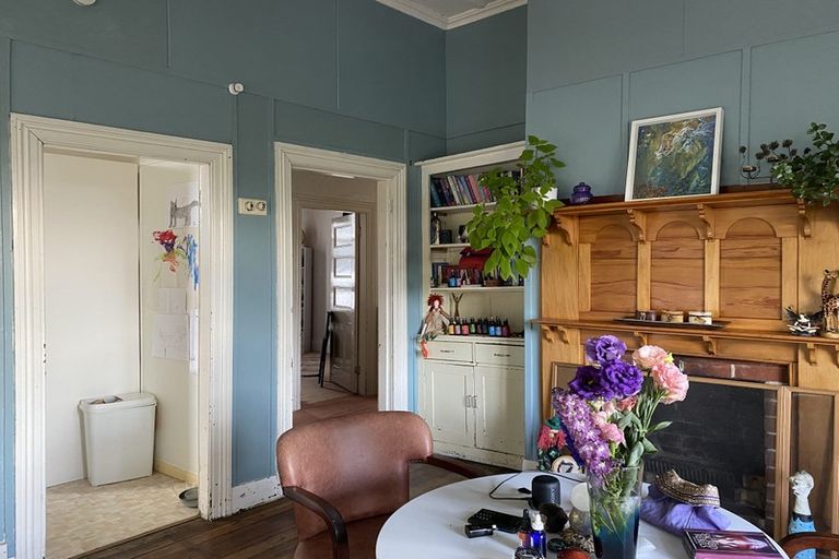 Photo of property in 18 Shoal Bay Road, Devonport, Auckland, 0624