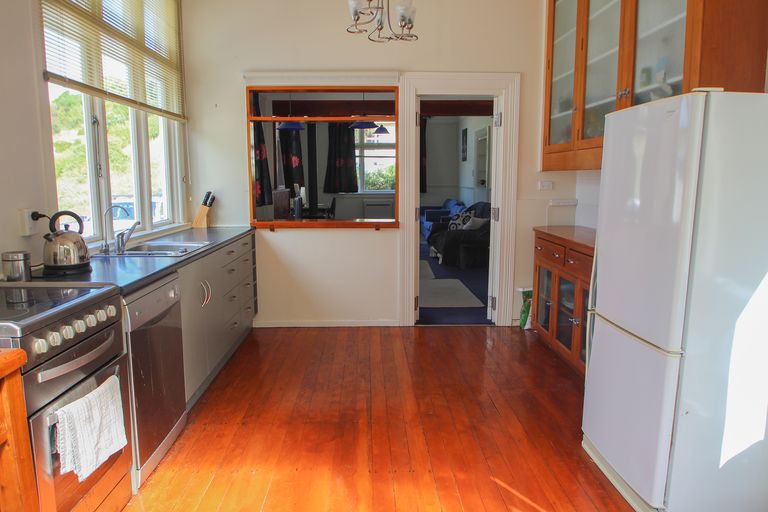 Photo of property in 82 Eden Street, Oamaru, 9400