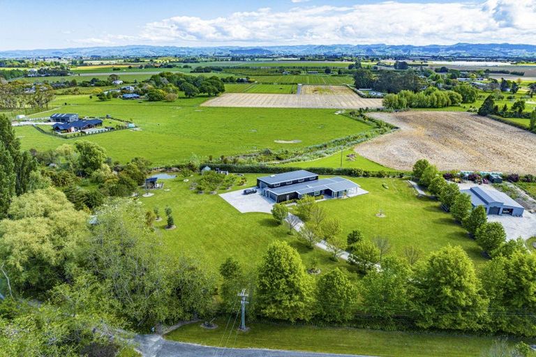 Photo of property in 32 Royd Road West, Makauri, Gisborne, 4071