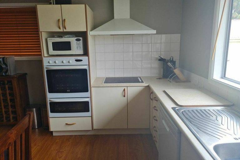 Photo of property in 48 Kensington Avenue, Mairehau, Christchurch, 8013