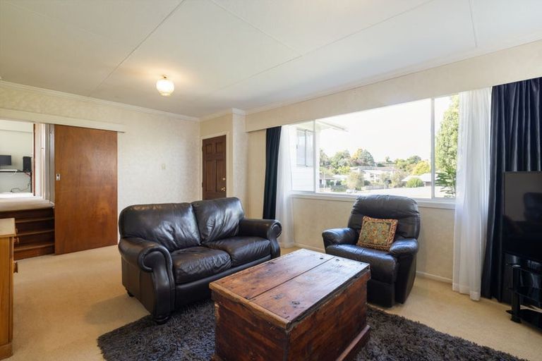 Photo of property in 22 Amanda Avenue, Dinsdale, Hamilton, 3204