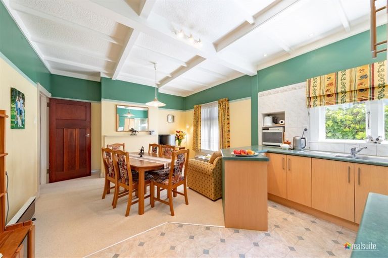 Photo of property in 154 Randwick Road, Moera, Lower Hutt, 5010