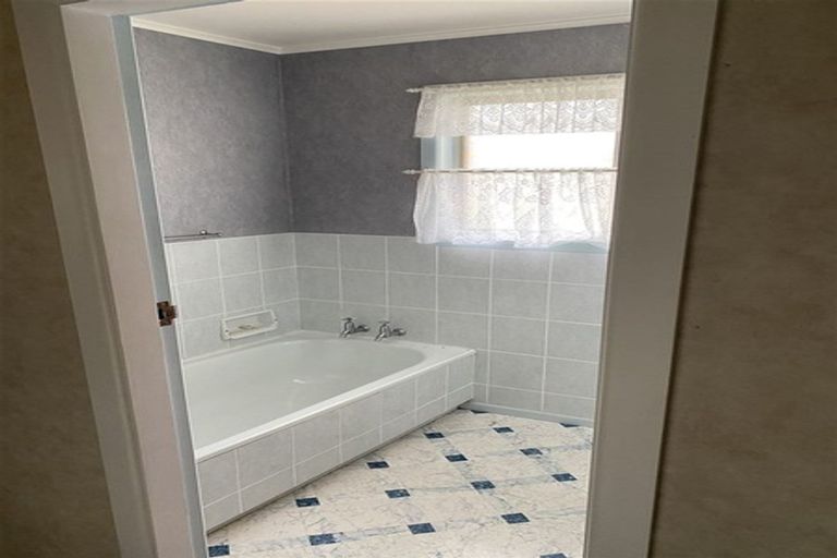 Photo of property in 382 Douglas Avenue, Te Awamutu, 3800