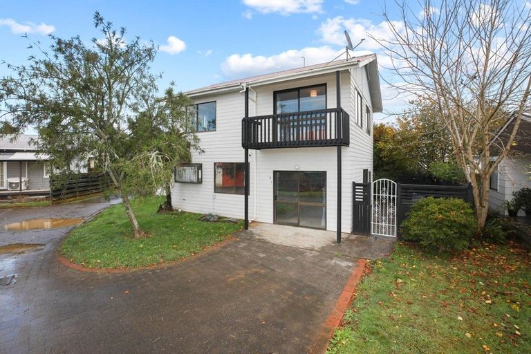 Photo of property in 9/55 Tuhikaramea Road, Dinsdale, Hamilton, 3204