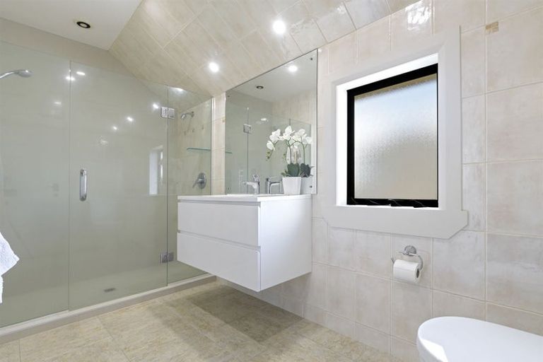 Photo of property in 51 Kulim Avenue, Otumoetai, Tauranga, 3110