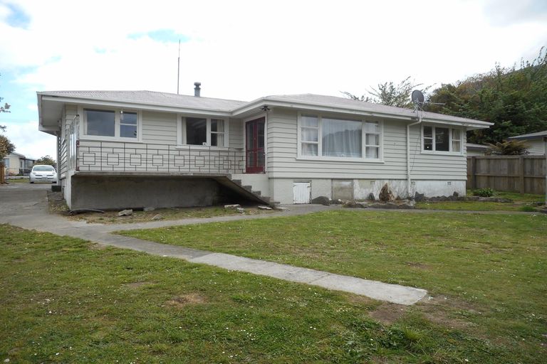 Photo of property in 35 Island View Drive, Gulf Harbour, Whangaparaoa, 0930