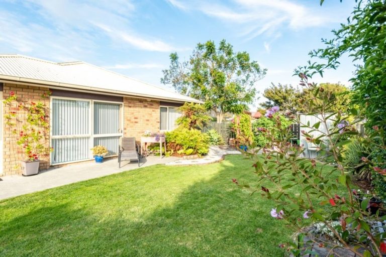 Photo of property in 310a Kahutia Street, Gisborne, 4010