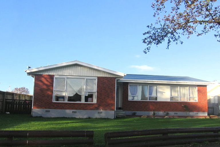 Photo of property in 40 Robinson Crescent, Westbrook, Palmerston North, 4412