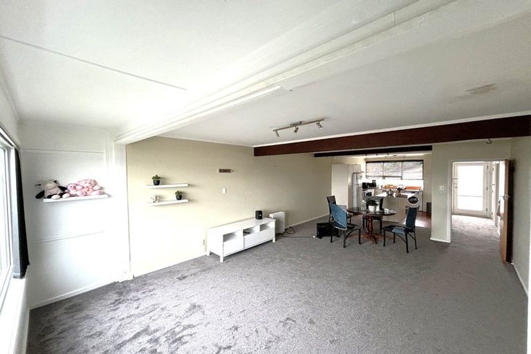 Photo of property in 1 Aurora Street, Petone, Lower Hutt, 5012