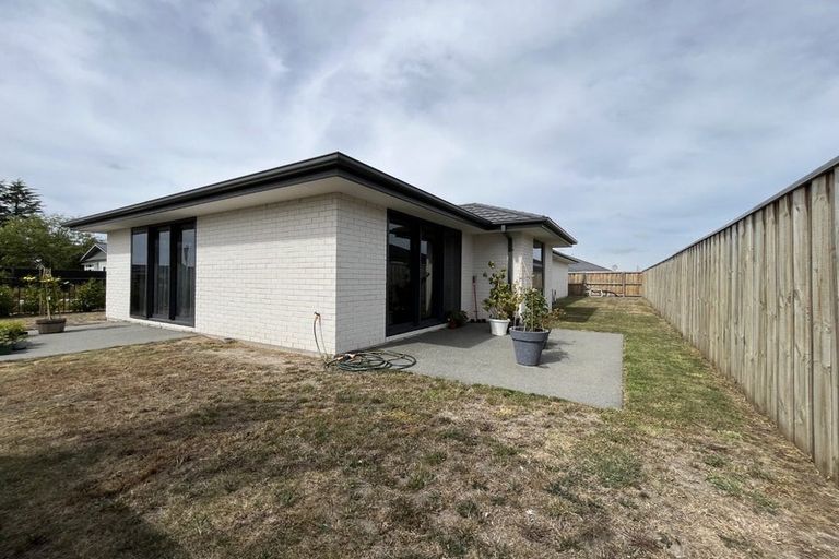 Photo of property in 2 Whittington Drive, Rolleston, 7615