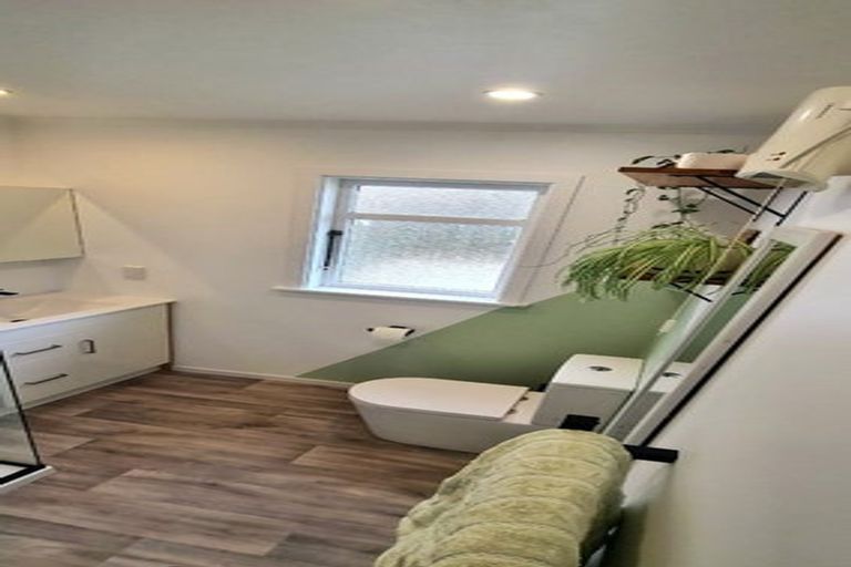 Photo of property in 11 Kirk Street, Otaki, 5512