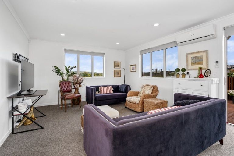 Photo of property in Waterview Estate, 69/4 Greystone Place, Omokoroa, 3114