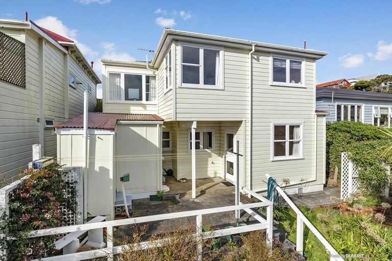 Photo of property in 12 Fernhill Terrace, Wadestown, Wellington, 6012