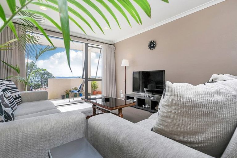 Photo of property in 15/5 Monte Cassino Place, Birkdale, Auckland, 0626