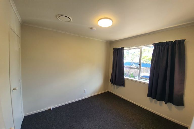 Photo of property in 7 Palm Court Drive, Glen Eden, Auckland, 0602