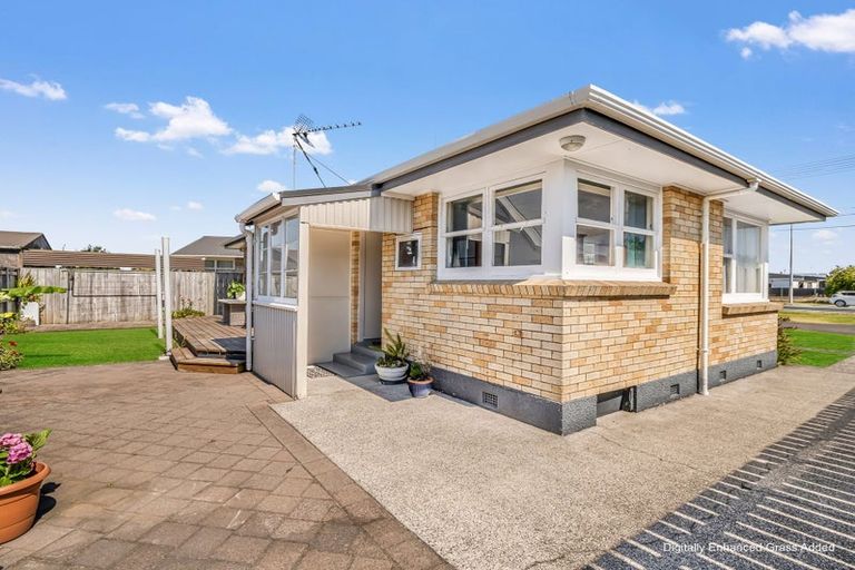 Photo of property in 563 Maunganui Road, Mount Maunganui, 3116