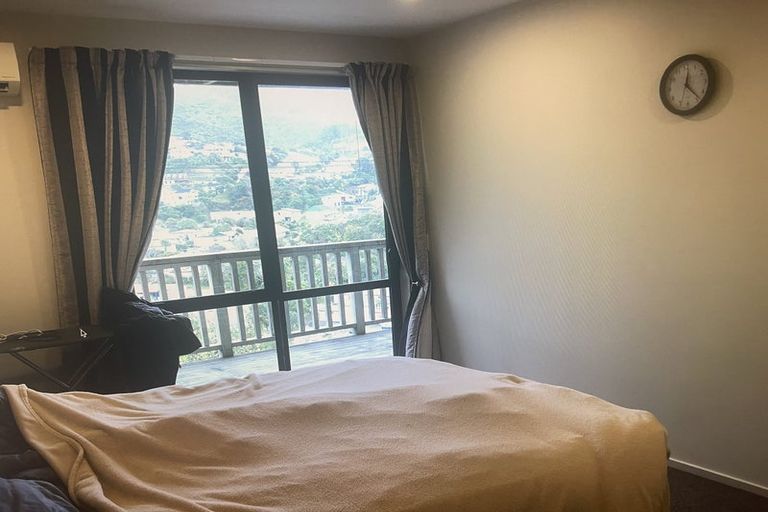 Photo of property in 7 Lydia Way, Karori, Wellington, 6012