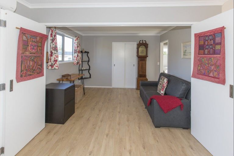 Photo of property in 10 Sunset Drive, Baylys Beach, Dargaville, 0377