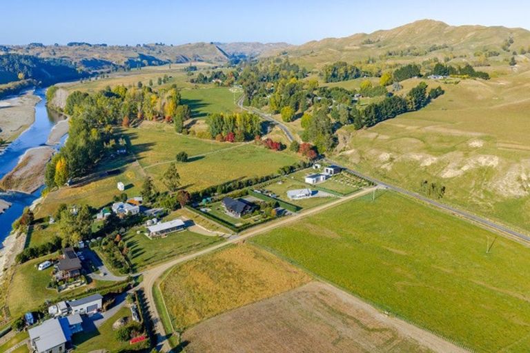 Photo of property in 742b River Road, Otane, 4277