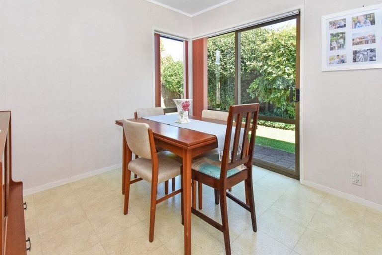 Photo of property in 1/19a Landscape Road, Papatoetoe, Auckland, 2025