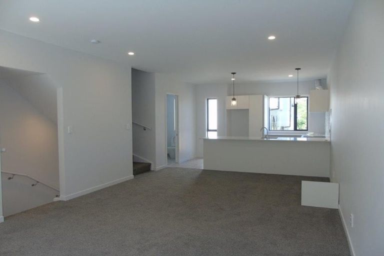 Photo of property in 9/23 Middleton Road, Johnsonville, Wellington, 6037