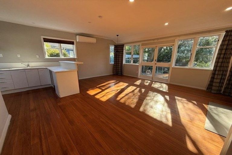 Photo of property in 24 Kitchener Place, Opawa, Christchurch, 8023