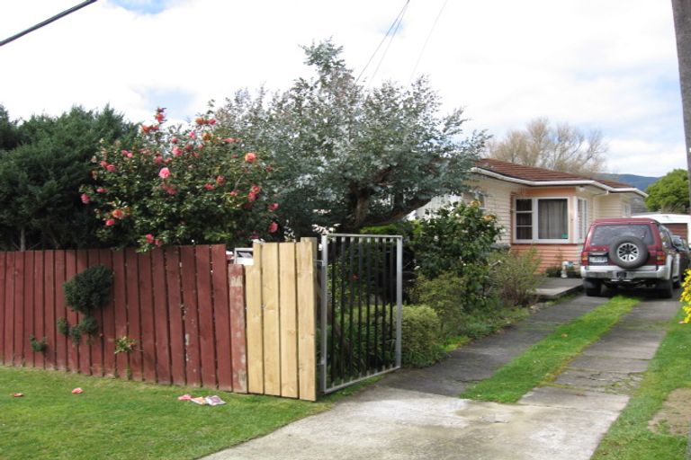 Photo of property in 7 Ngaio Street, Wainuiomata, Lower Hutt, 5014