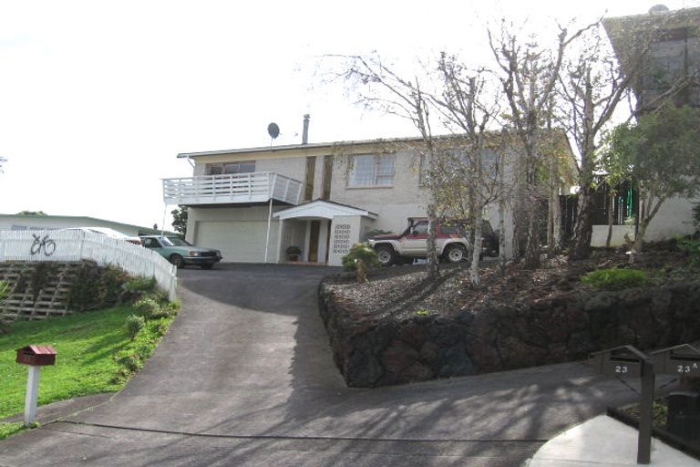 Photo of property in 25 Cyclarama Crescent, Massey, Auckland, 0614