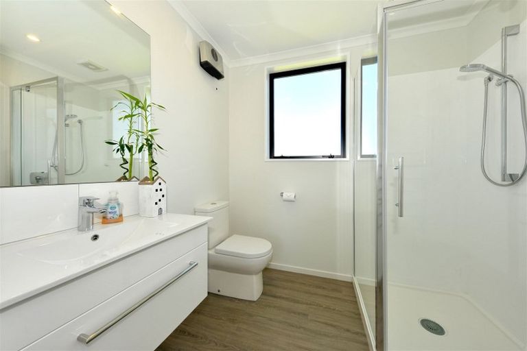 Photo of property in 3 Eric Melrose Lane, Halswell, Christchurch, 8025