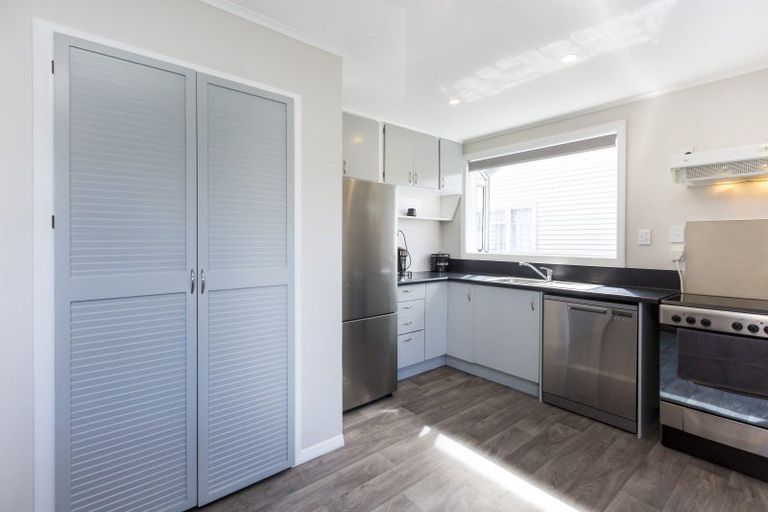 Photo of property in 77 Shakespeare Avenue, Trentham, Upper Hutt, 5018