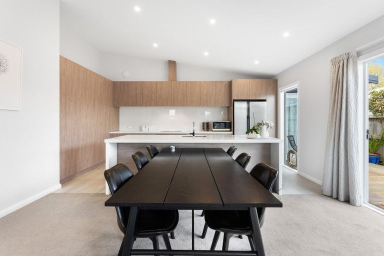 Photo of property in 22 Serenity Crescent, Kelvin Grove, Palmerston North, 4414