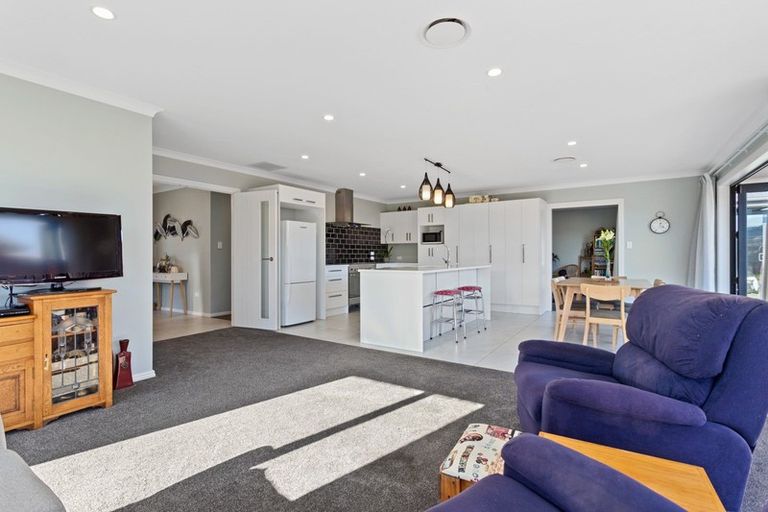 Photo of property in 36 Highgate Drive, Rangiora, 7400