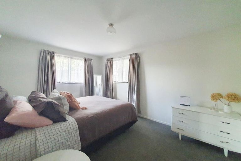 Photo of property in 2/35 Salisbury Road, Birkdale, Auckland, 0626