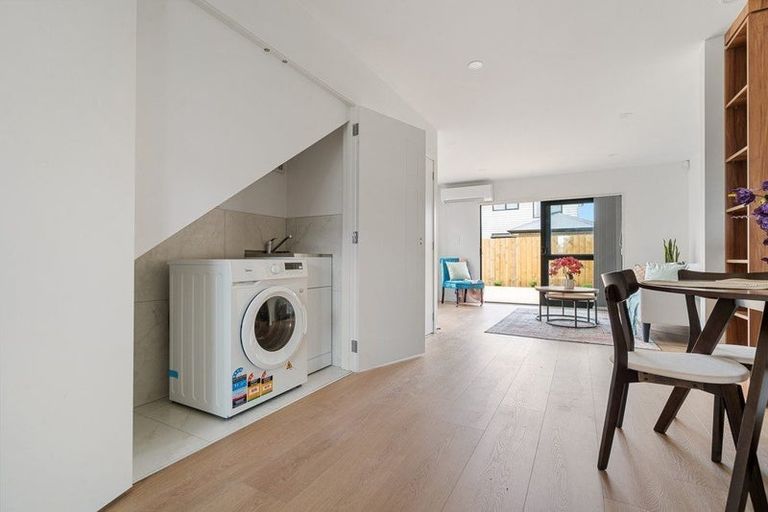 Photo of property in 10/32 Tapuwae Way, Mangere Bridge, 2022