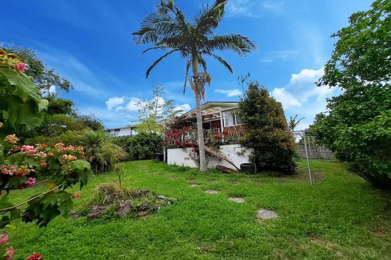 Photo of property in 3/33 Northumberland Avenue, Belmont, Auckland, 0622