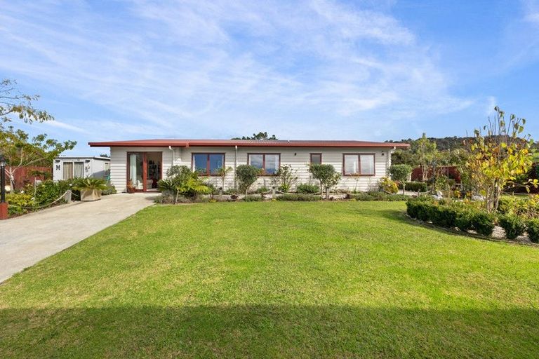 Photo of property in 13 Sunlea Lane, Mangawhai, 0505
