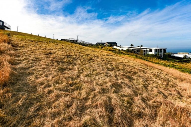 Photo of property in 3 Oxenhope Road, Richmond Hill, Christchurch, 8081