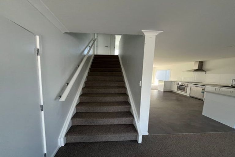 Photo of property in 1/67a Metcalfe Road, Ranui, Auckland, 0612