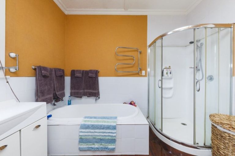 Photo of property in 125 Linton Street, West End, Palmerston North, 4410