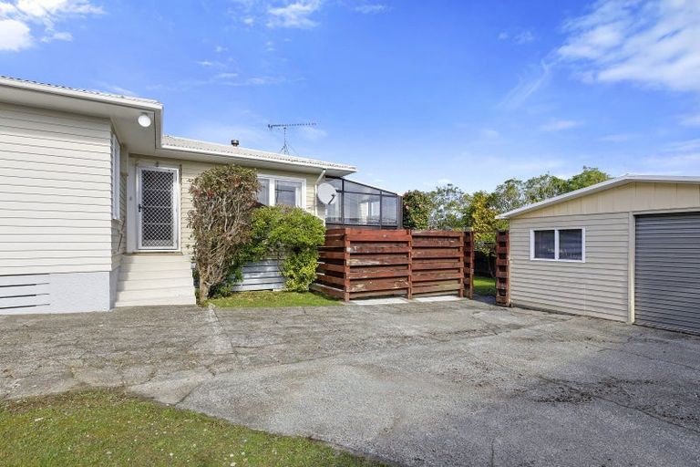 Photo of property in 34 Petrie Street, Wainuiomata, Lower Hutt, 5014