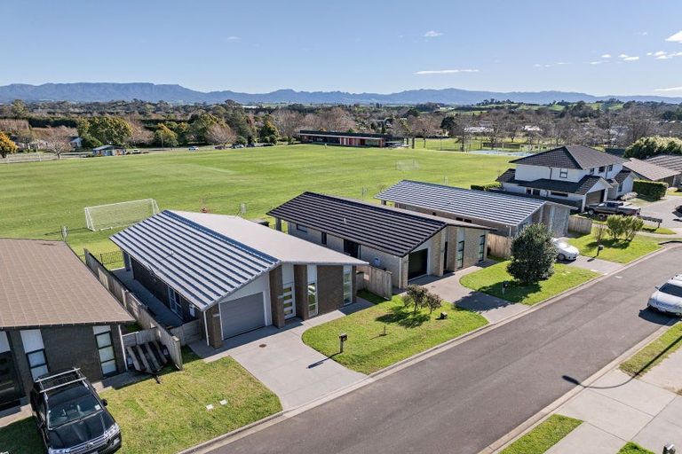 Photo of property in 22 Richardson Road, Omokoroa, 3114