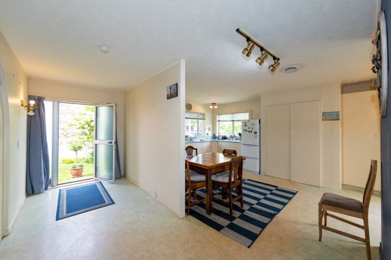 Photo of property in 14 Sutton Avenue, Clive, 4102