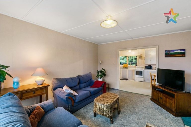 Photo of property in 165 Wellington Road, Wainuiomata, Lower Hutt, 5014