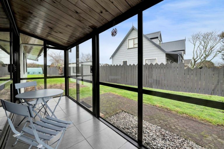 Photo of property in 16a Murdoch Street, Hawera, 4610
